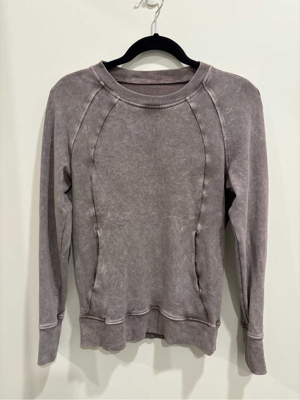 Lululemon Scuba Crew Sweatshirt - Washed Lunar Rock / Size 2